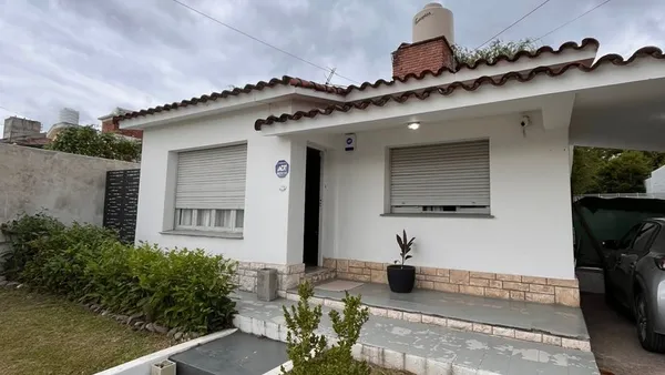 Casa en Yapeyú 300