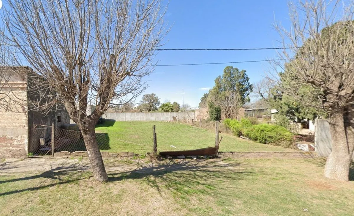 Lote en San Martin Entre Av. Centenario y 25 de Mayo S/N