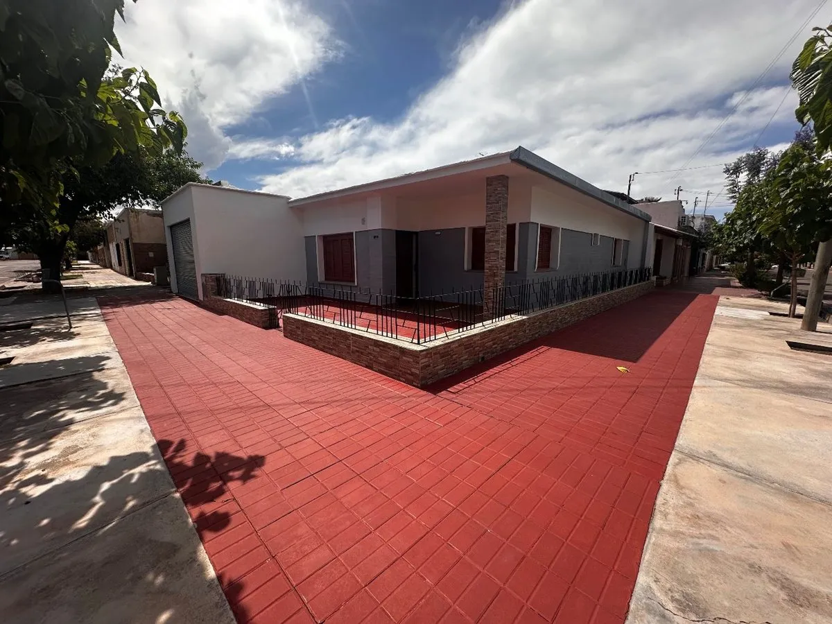 Casa en Jorge Newbery 200