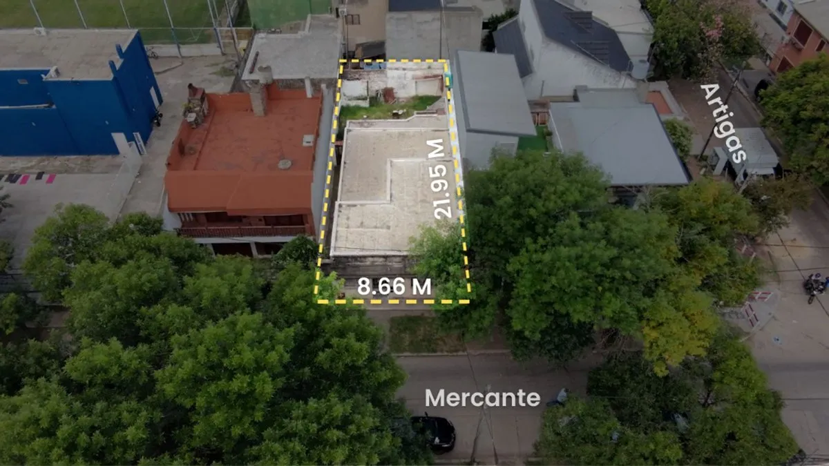 Lote en Víctor Mercante 1900