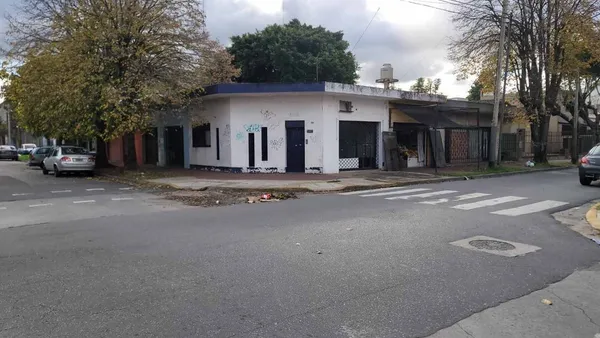 Local Comercial en General Hornos y Rebizzo 0