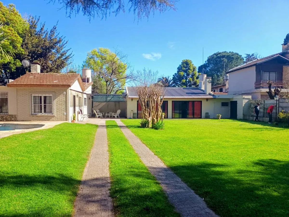 Casa en De la Tradición 800