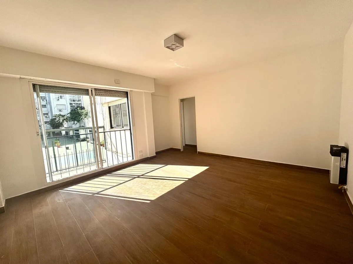 Departamento en Larrea 1400