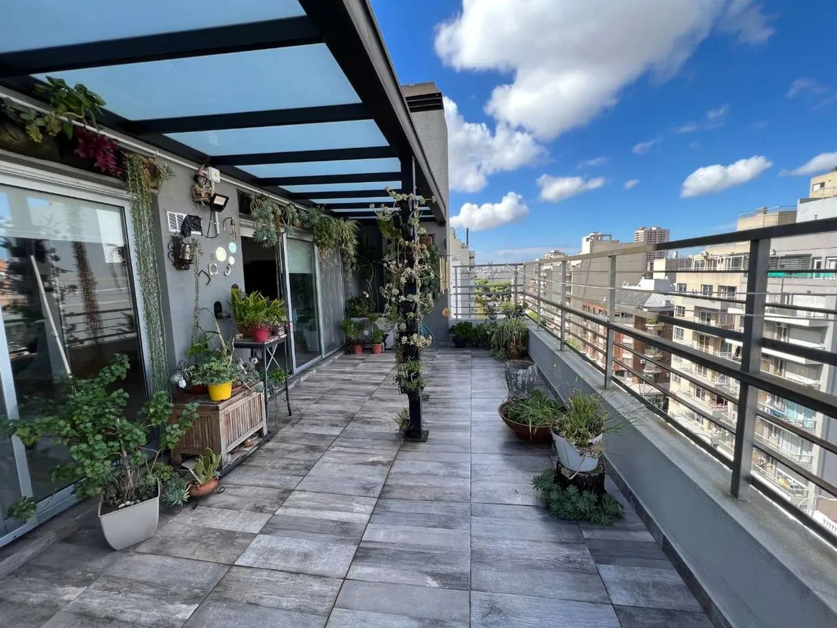 Departamento en Avenida Directorio 1600