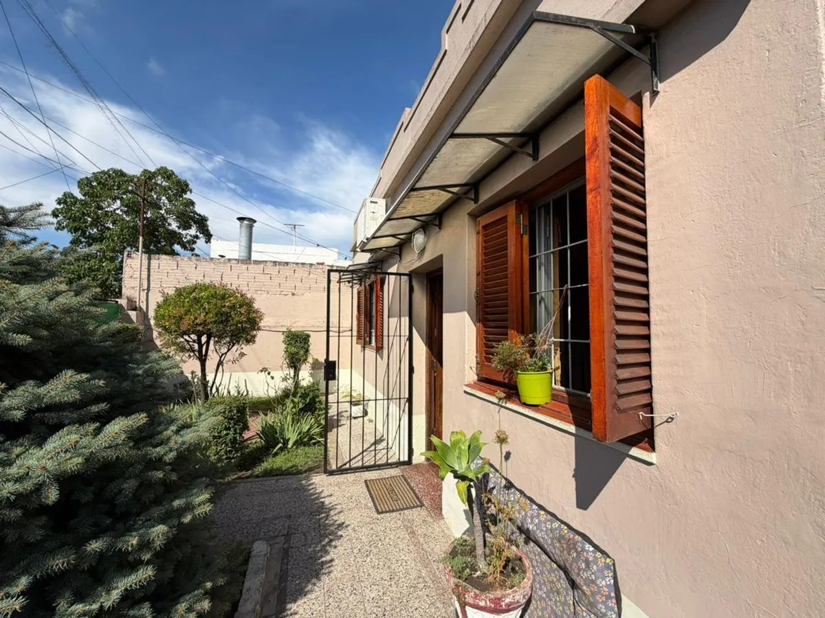 Casa en Pergamino 700