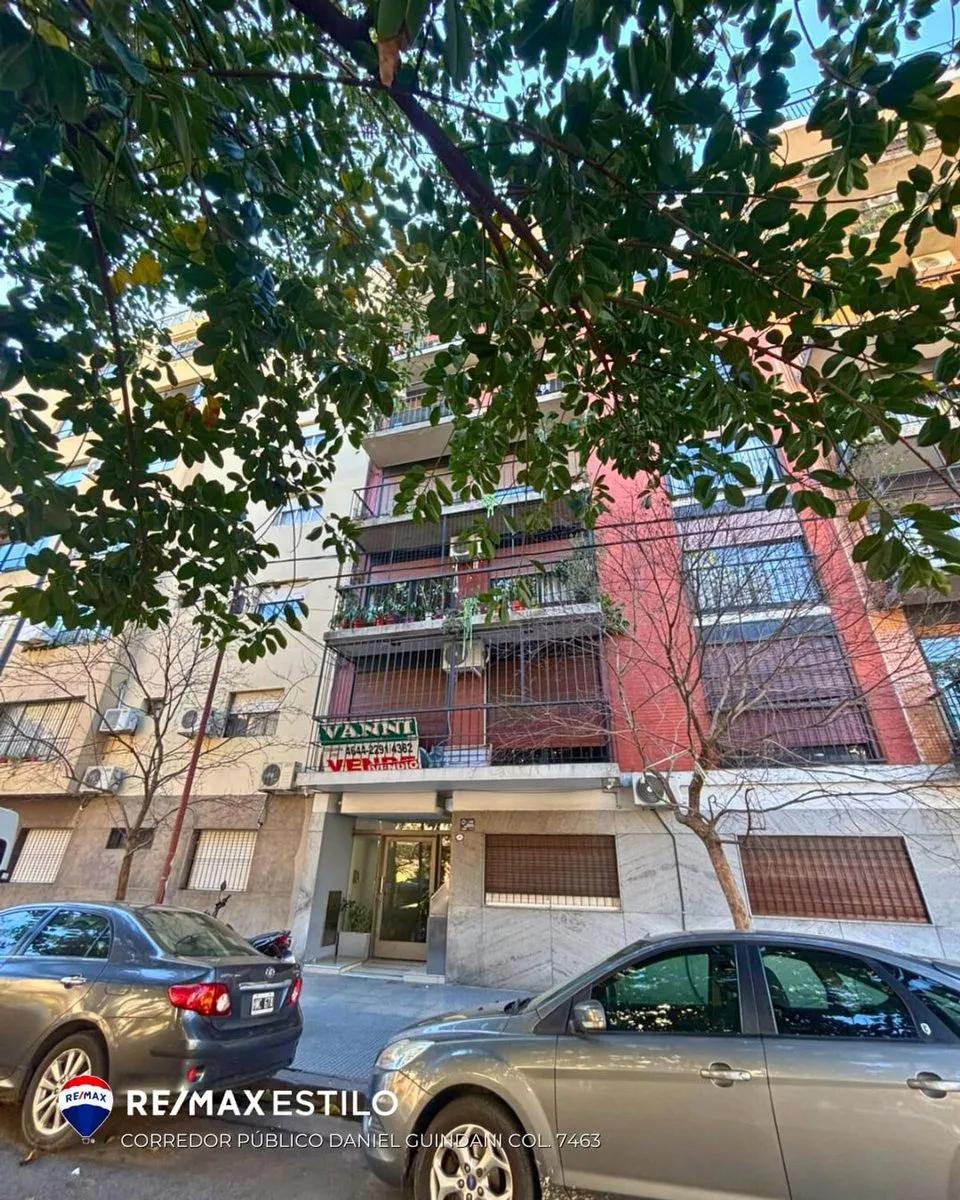 Departamento en Coronel Ramón Lorenzo Falcón 5400