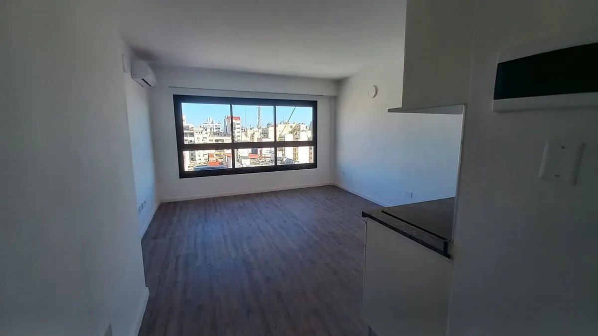 Departamento en Adolfo Alsina 1200