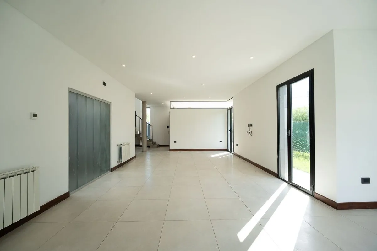 Casa en 488 E/ 133 y 134 3800