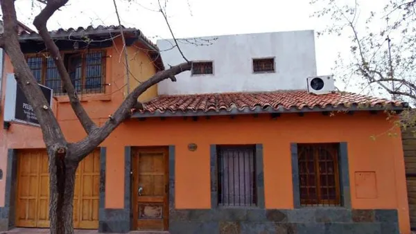 Casa en Renato Della Santa 1800