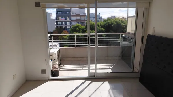 Departamento en José Cubas 3300