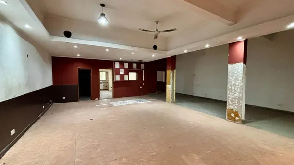 Local Comercial en Av. Presidente Peron 2300