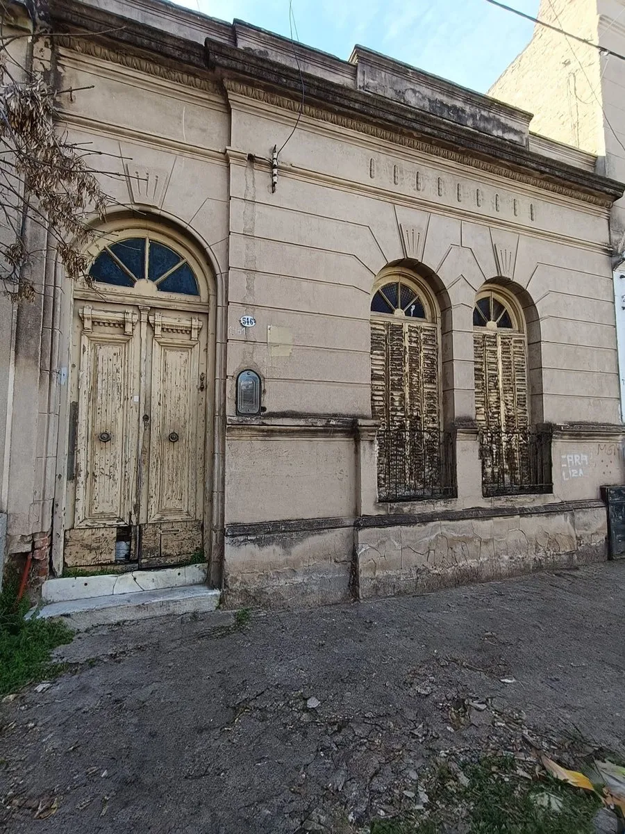 Lote en Centro América 1400