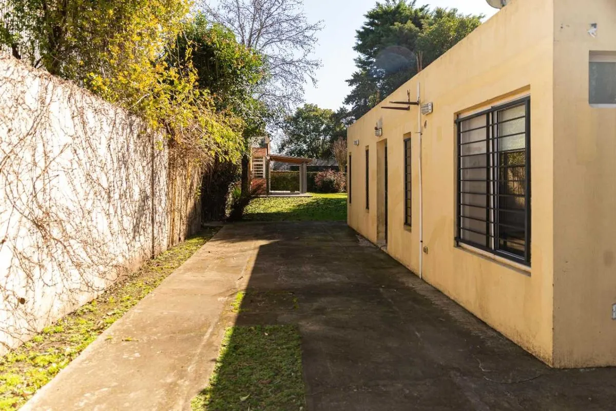 Casa en Calle 487 E/16 y 16 Bis 2100
