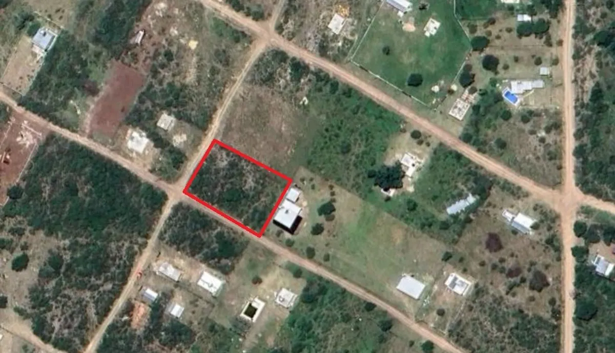 Lote en Calingasta y Valencia S/N
