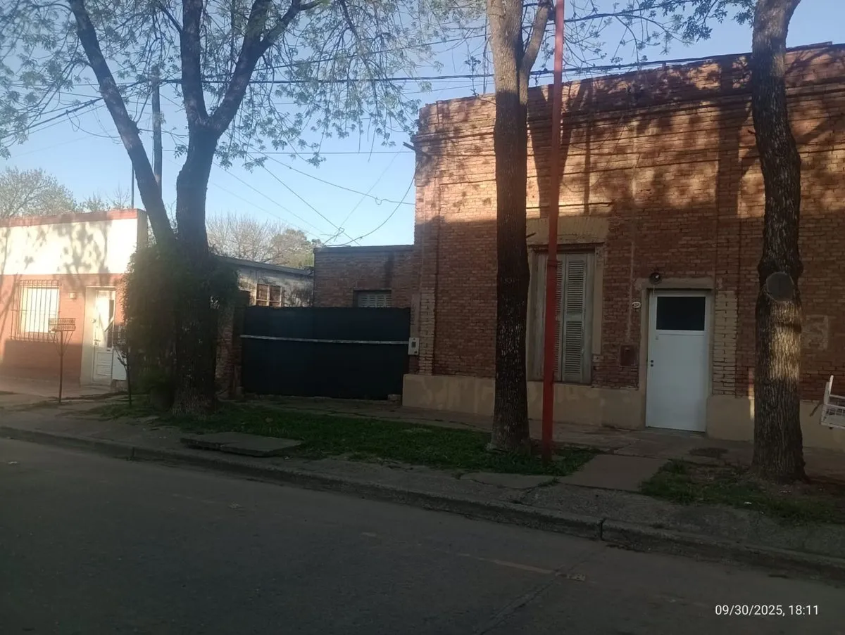 Casa en General Paz 1200