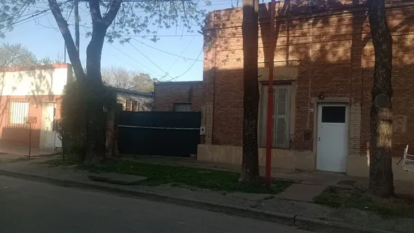 Casa en General Paz 1200