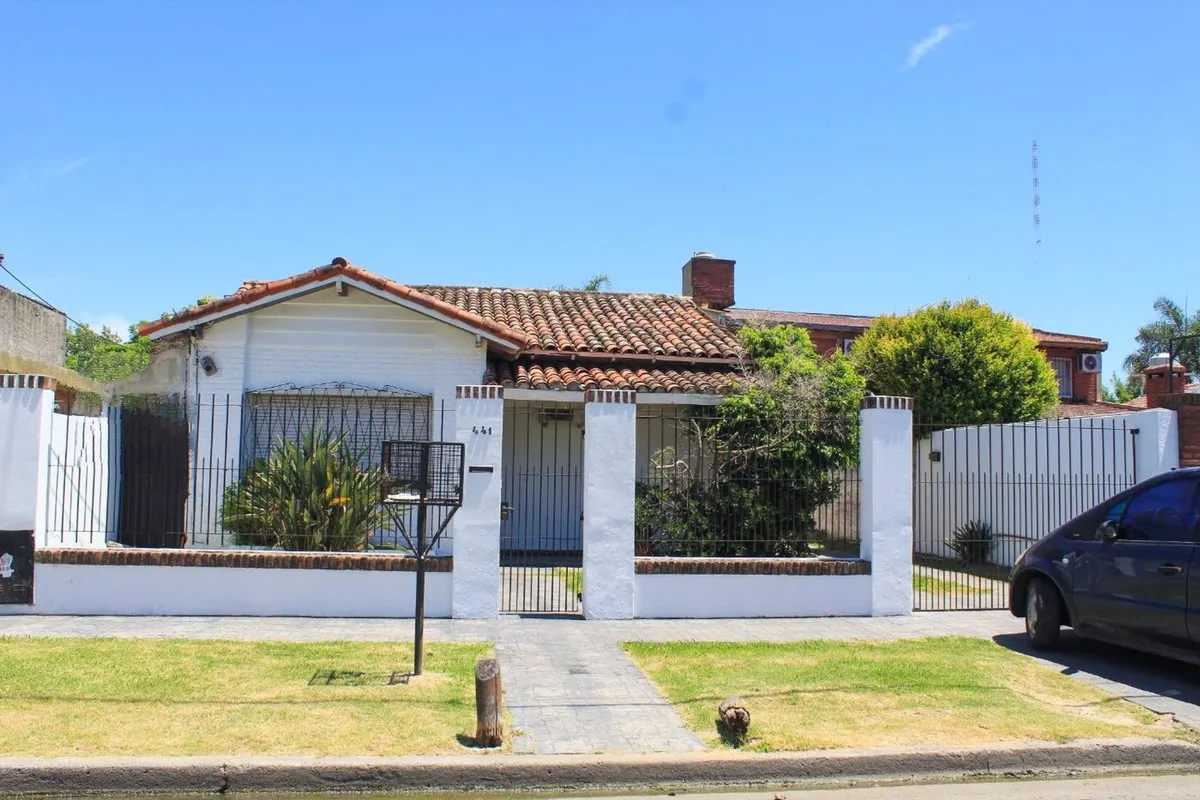 Casa en General Manuel de Olazábal 400