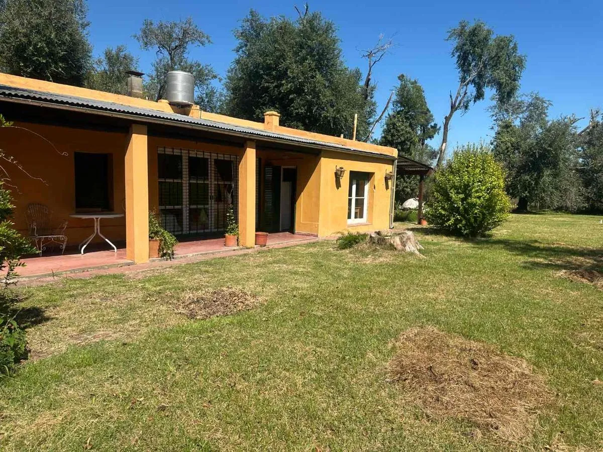 Quinta en Carlos de Linneo 1000