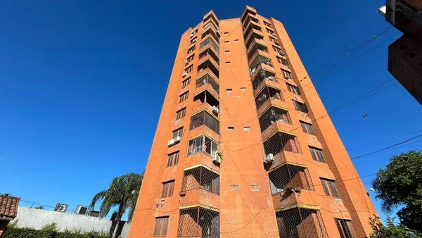 Departamento en Avenida Alem 1800
