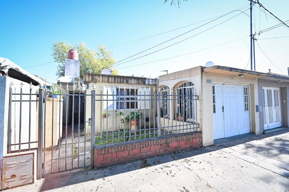 Casa en Santiago Brett 300
