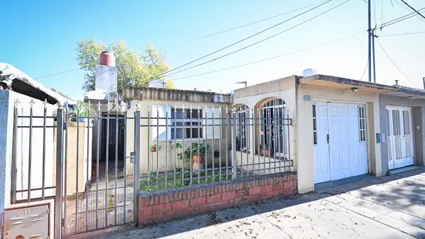 Casa en Santiago Brett 300