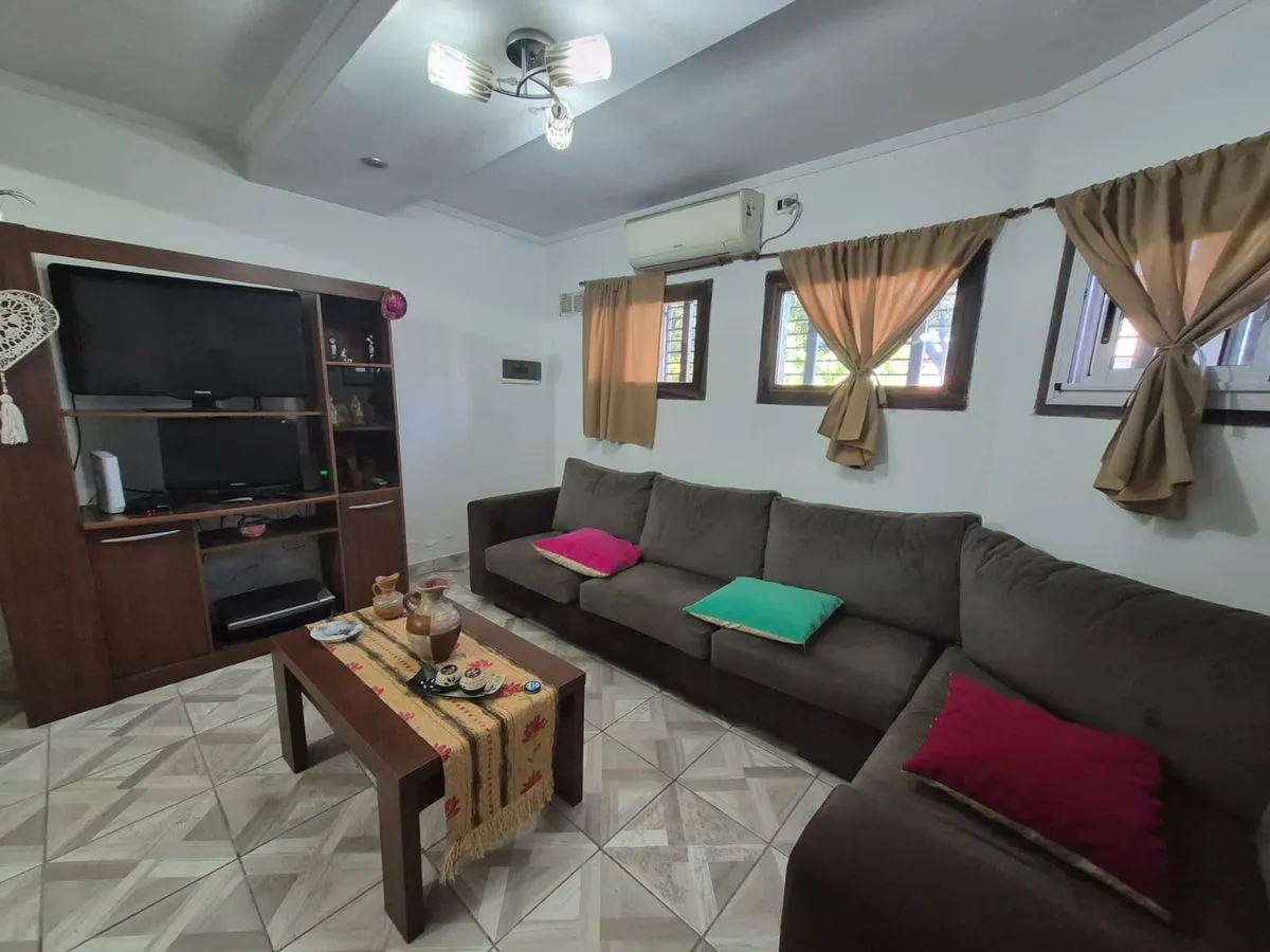 Casa en 44 Bis Entre 186 y 187 4500