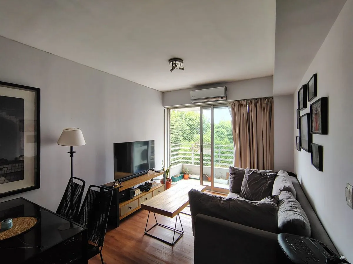Departamento en Avenida Juan de Garay 700