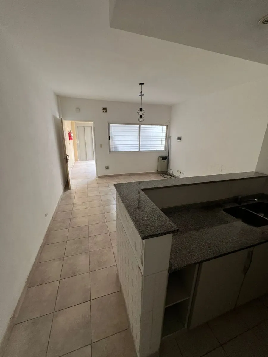 Departamento en Bucarelli 3300