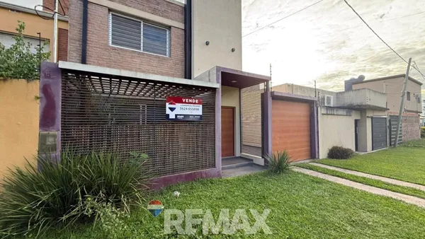 Casa en Calle los Crisantemos 3300
