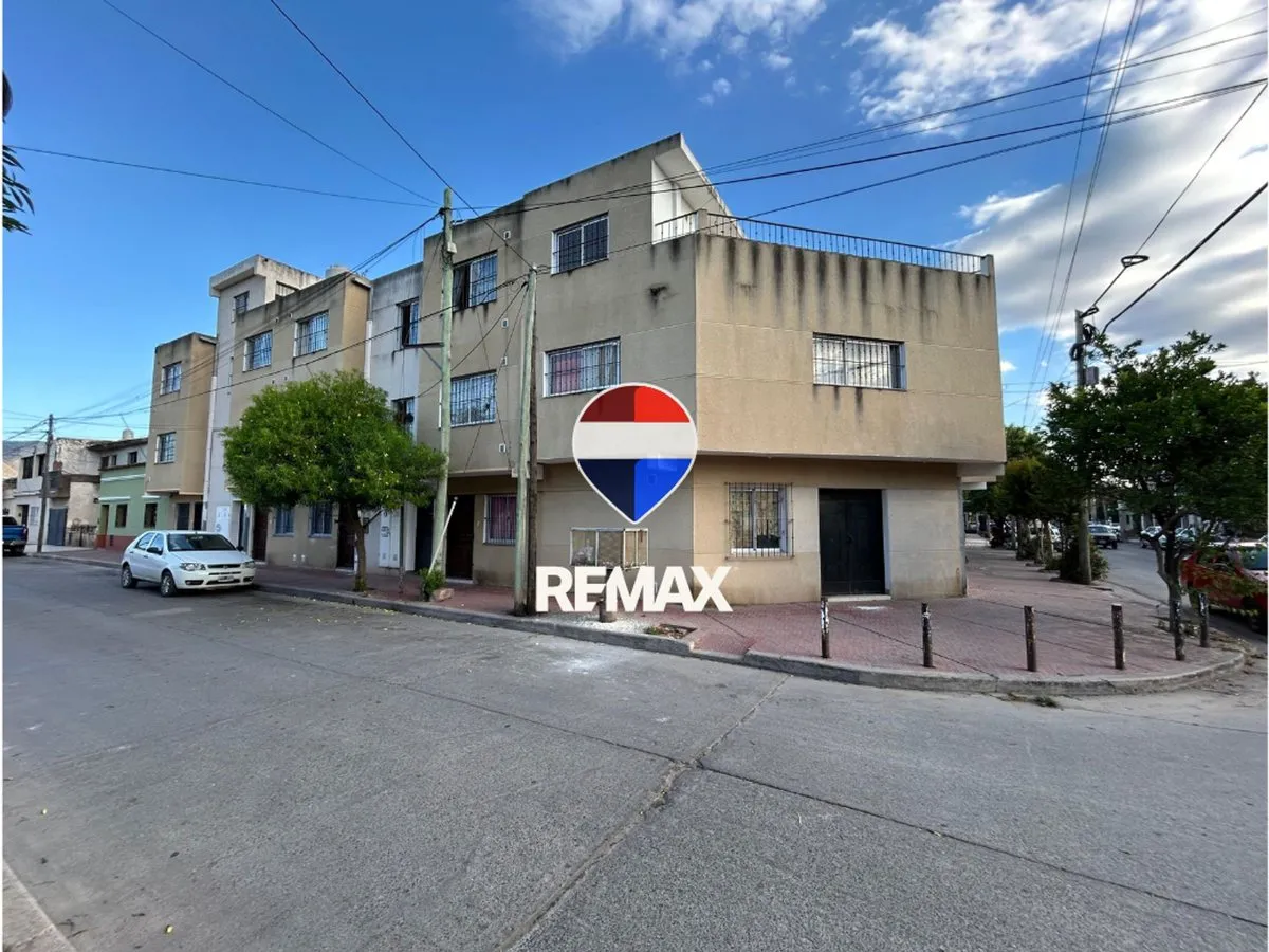 Departamento en Barrio Hernando de Lerma. Pasaje Solá 200