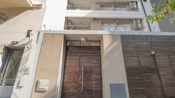 Departamento en Miralla 100