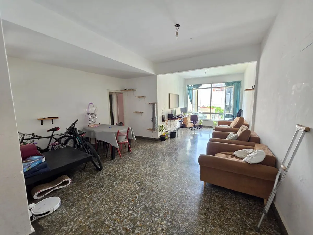 Departamento en Coronel Ramón Lorenzo Falcón 2500