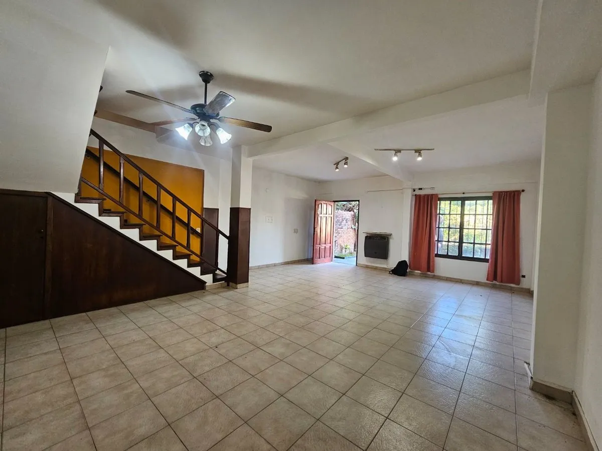 Casa en Intendente Juan Irigoin 2100