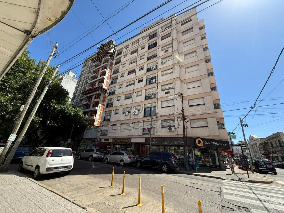 Departamento en Laprida 500