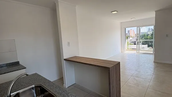 Departamento en Cervantes 600