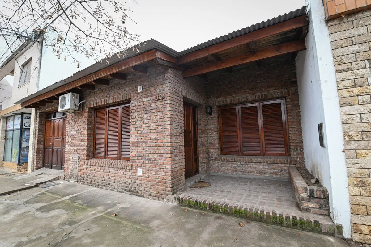 Casa en Mitre 1400