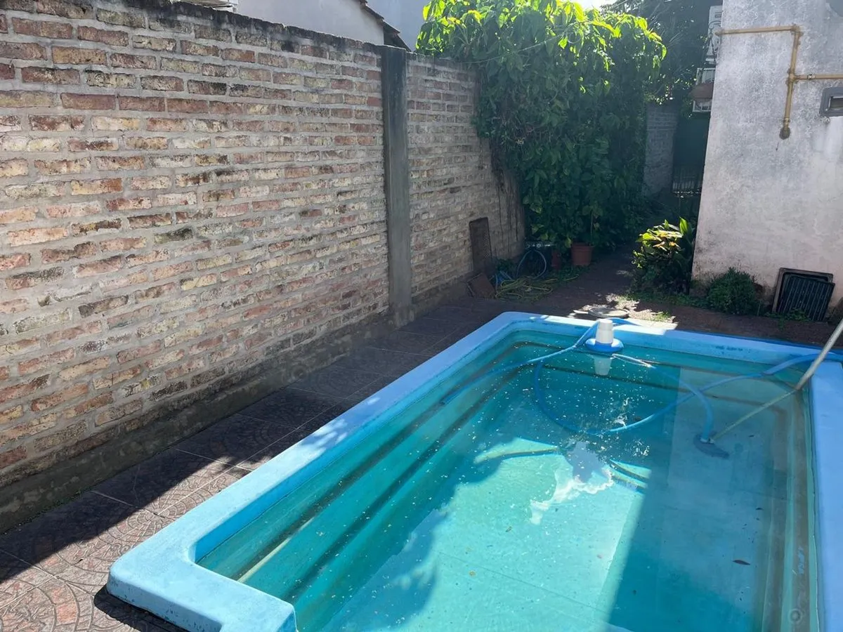 Casa en Albert Schweitzer 1500