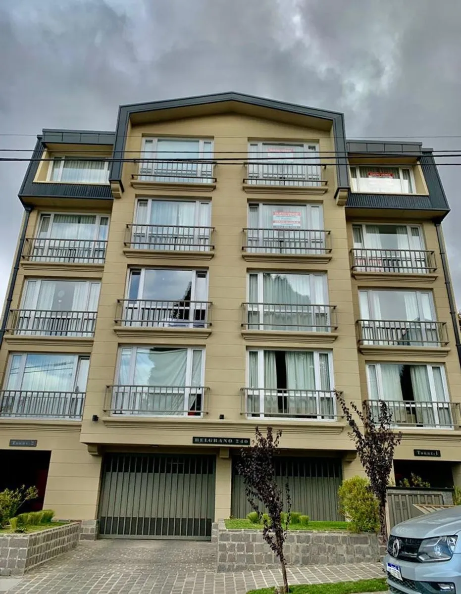 Departamento en Avenida Belgrano 200