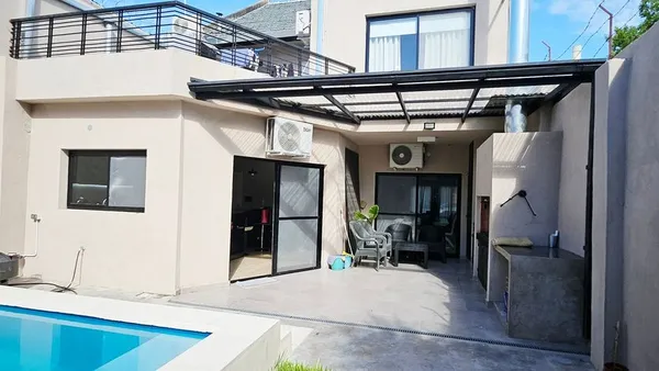 Casa en Avelino Díaz 2300