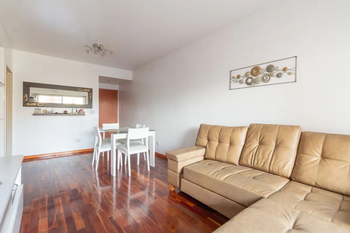 Departamento en Avenida Álvarez Thomas 3000