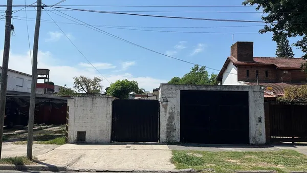 Lote en Alfredo Guido 4000