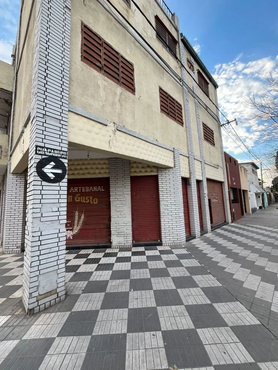 Edificio en Deán Funes 0