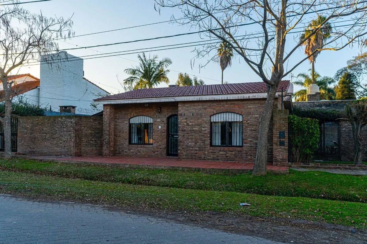 Casa en José Ingenieros 300