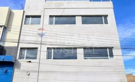 Edificio en Saavedra 800