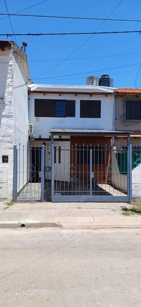 Casa en Luis Ponce de León 2500