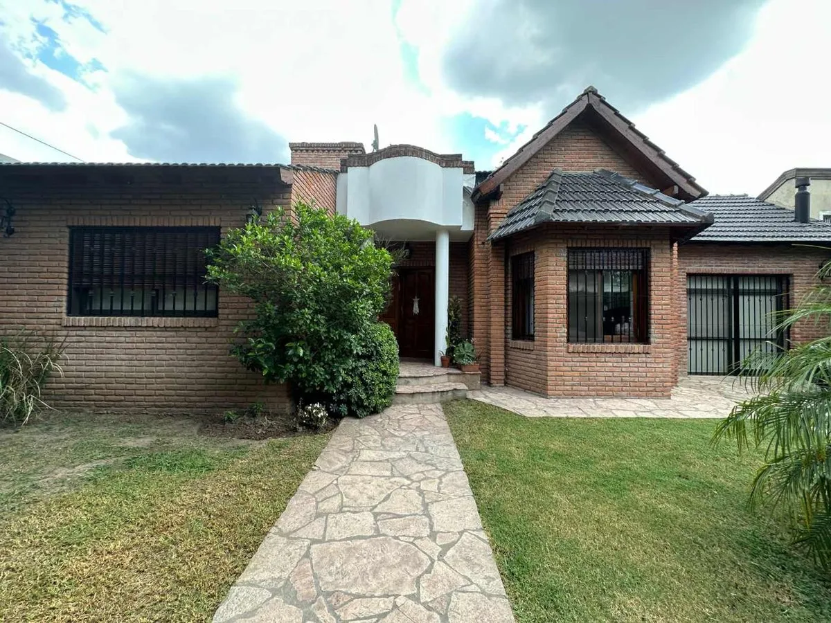 Casa en Nicolás Copérnico 2500