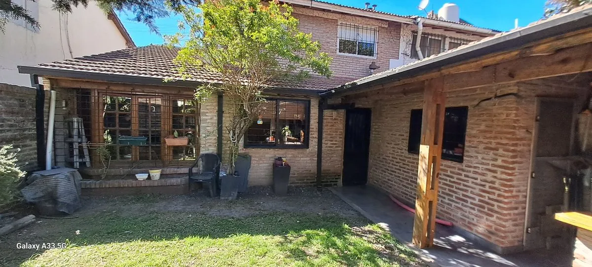 Casa en El Charrúa 3100