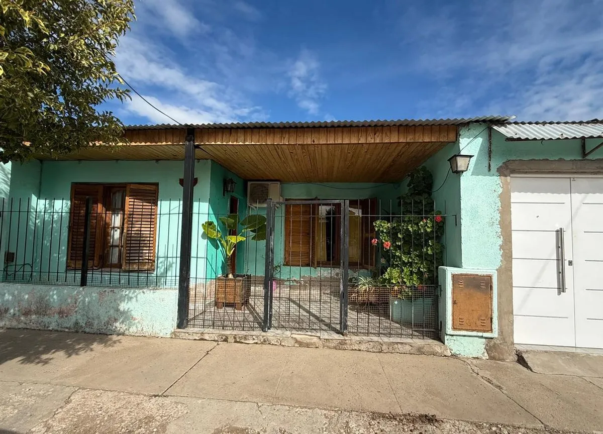 Casa en Fels 200