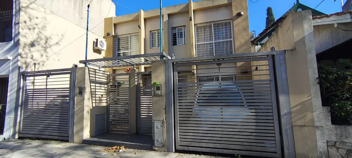 Casa en Manuel Acevedo 2000