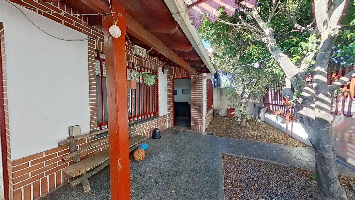 Casa en Doctor Enrique Eizaguirre 800